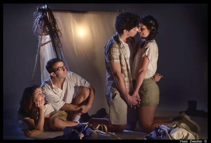 הענקת הפרס הראשון להצגה הזוכה